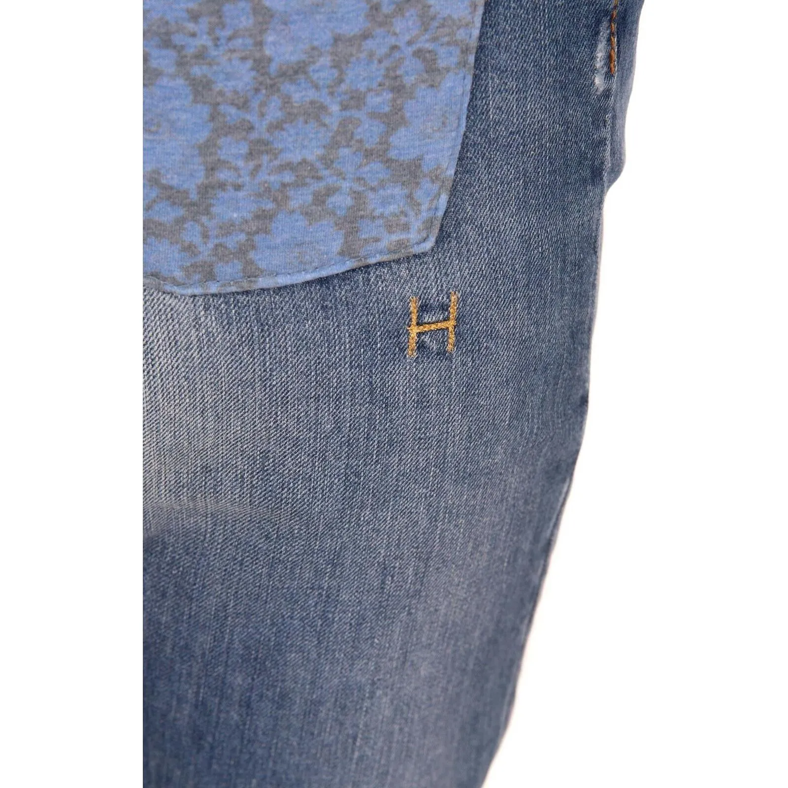 NWT- Italian Happiness 'Feliz'  90's fit Jeans RRP $300 - Size 25