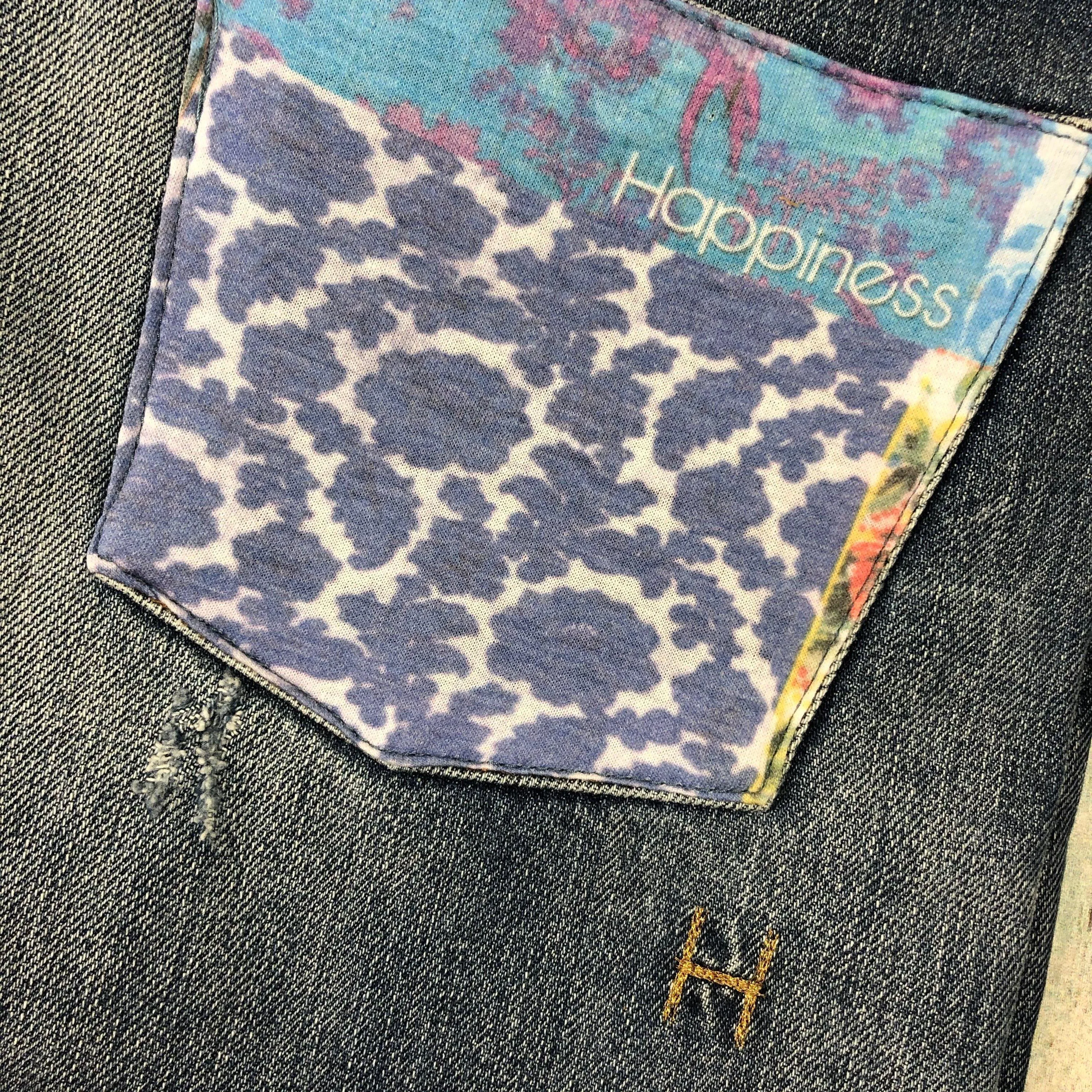 NWT- Italian Happiness 'Feliz'  90's fit Jeans RRP $300 - Size 25